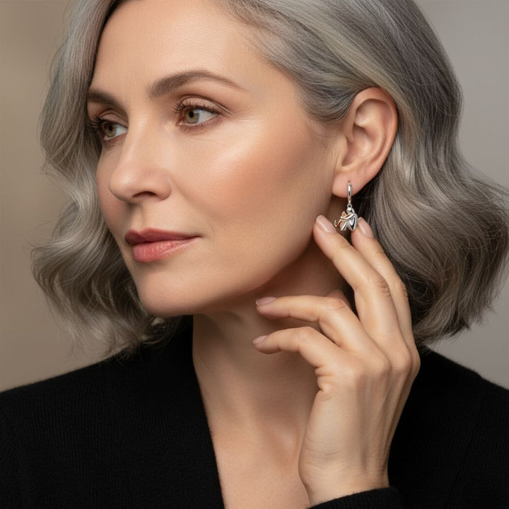 Lily™ | Náušnice Ikona Kočky (Kulaté Zapínání)